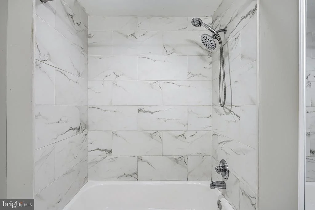 Photo of 10100 LEWIS DRIVE