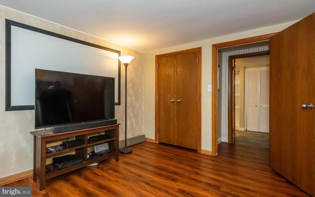 Photo of 6819 VALE SUMMIT LANE