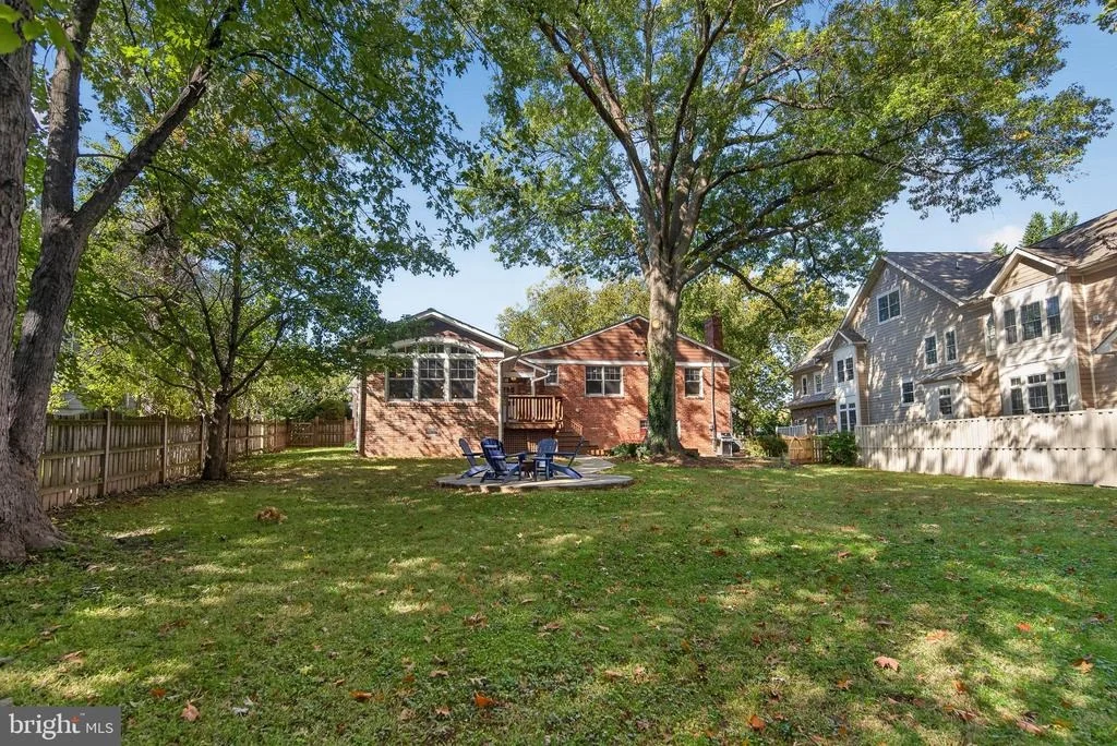 Photo of 6619 MELROSE DRIVE