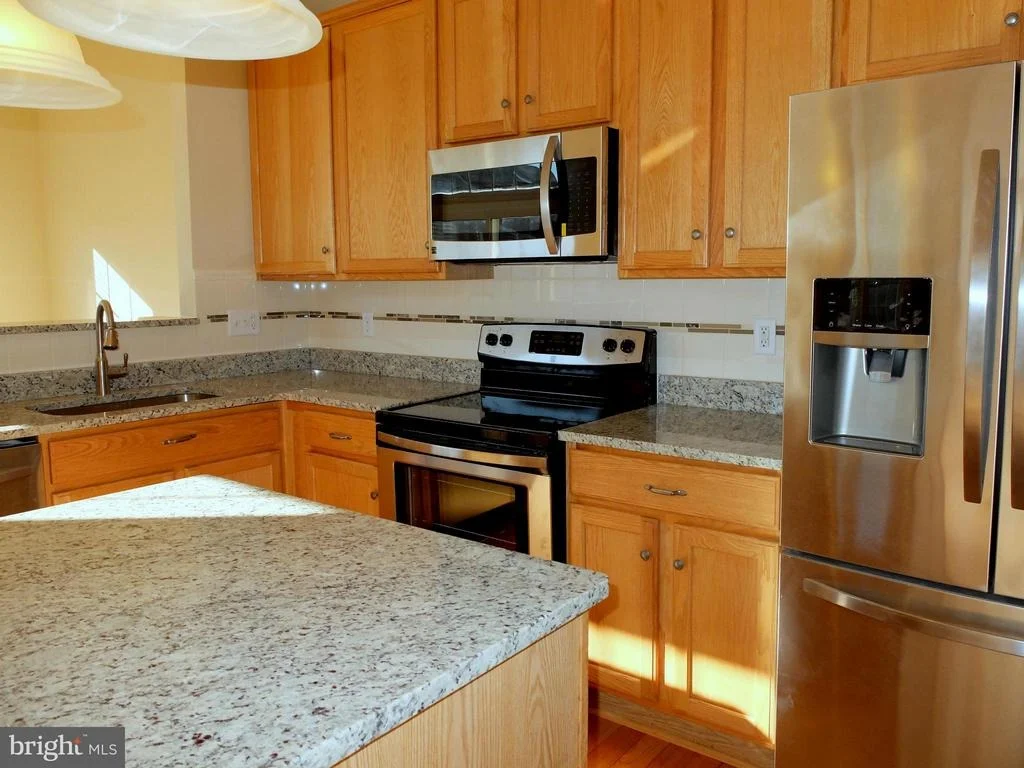 Photo of 2424 KNAPPS WAY