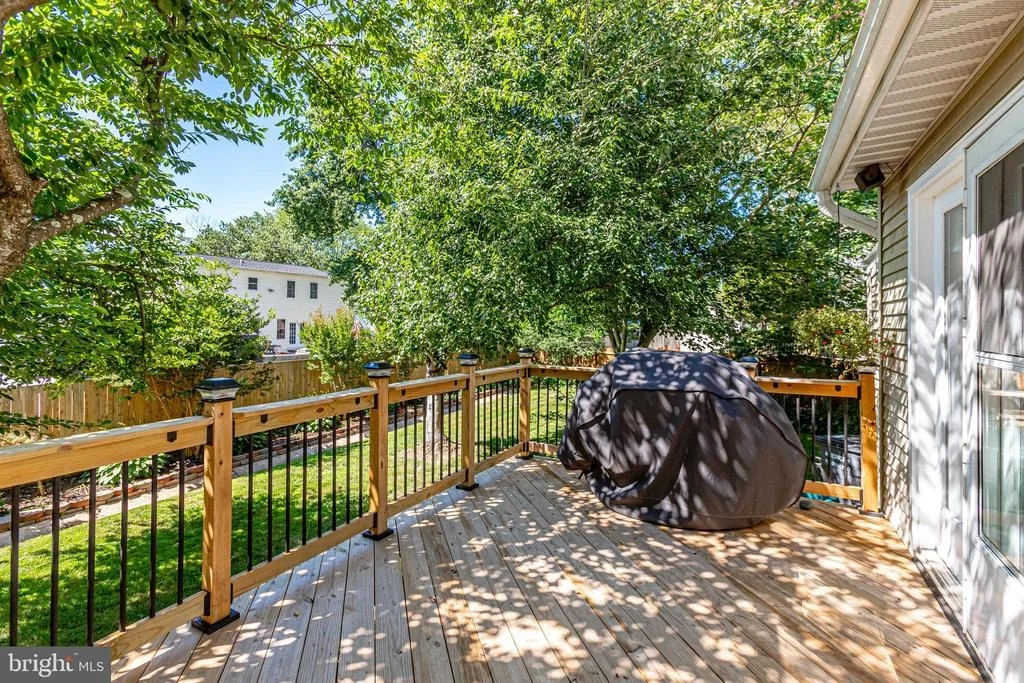 Photo of 7619 CROYDON PLACE