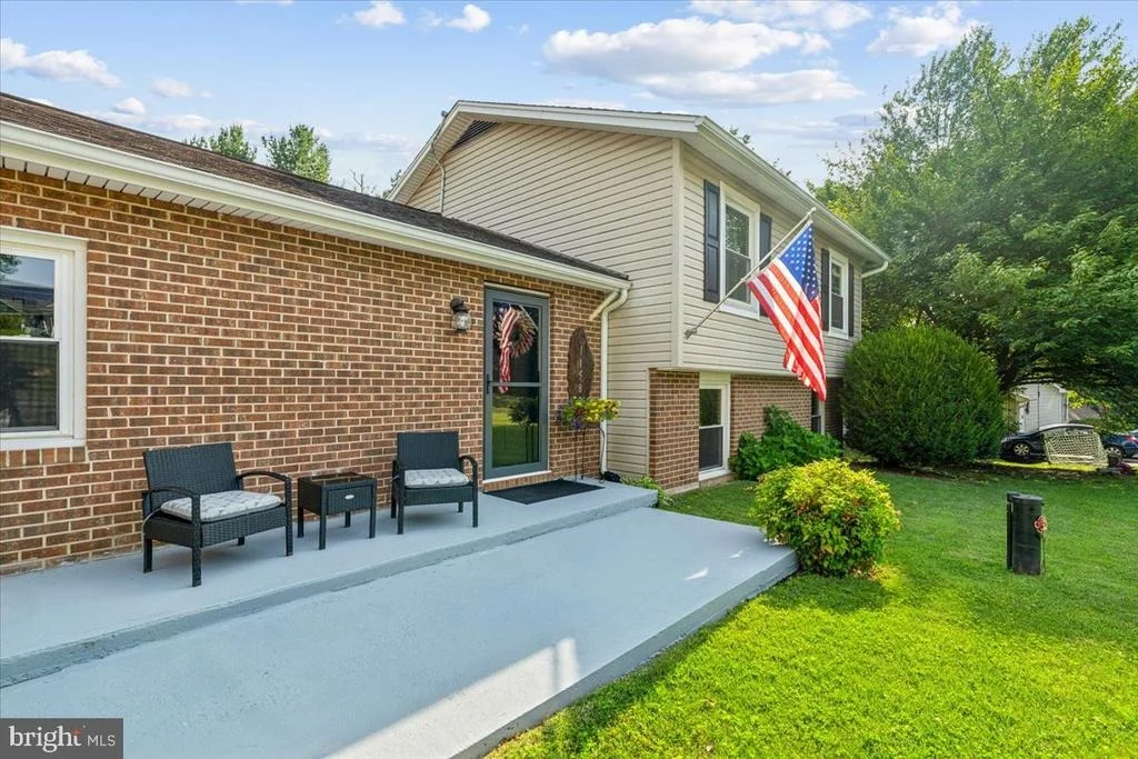 Photo of 11587 LIBERTY OAK DRIVE