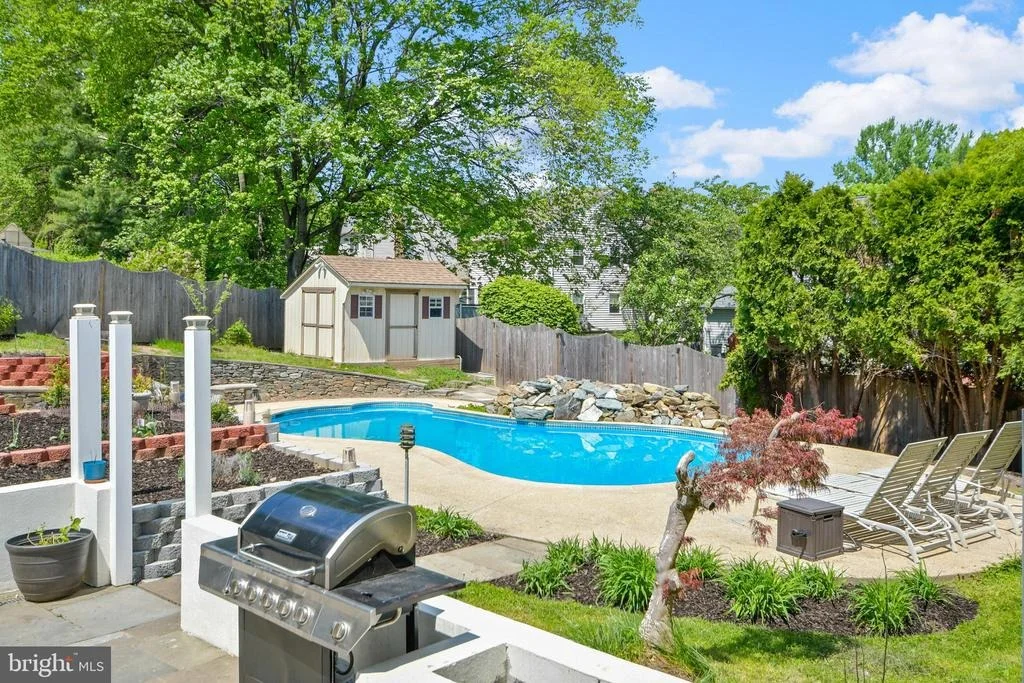 Photo of 24604 CUTSAIL DRIVE