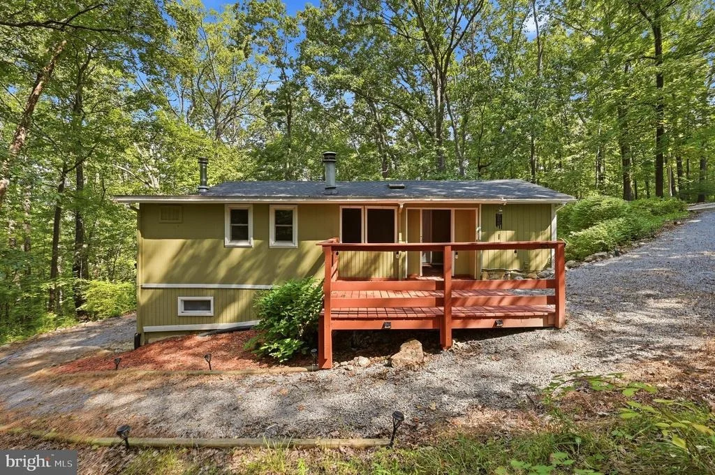 Photo of 686 NANCY JACK ROAD