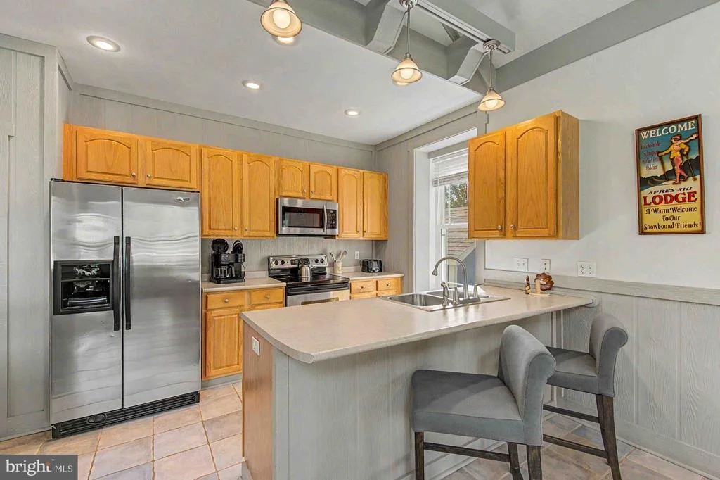 Photo of 296 LAKE POINTE DRIVE