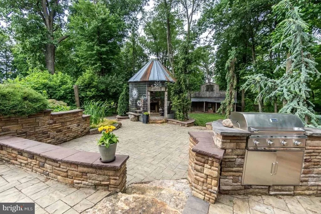 Photo of 15214 OLD HANOVER ROAD