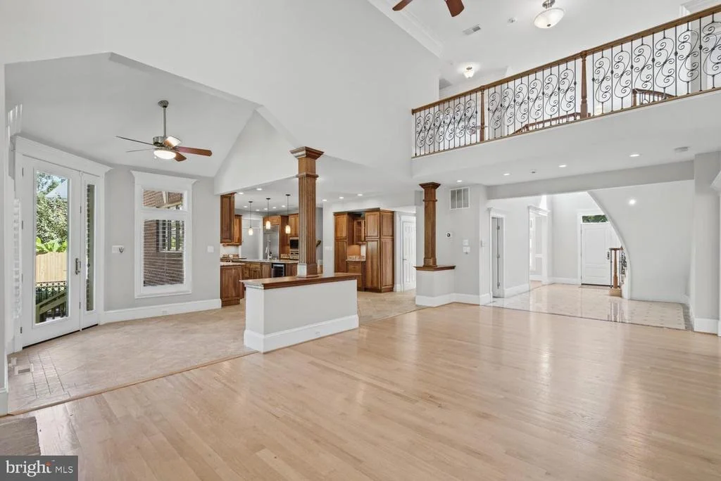 Photo of 9404 FOREST HAVEN DRIVE