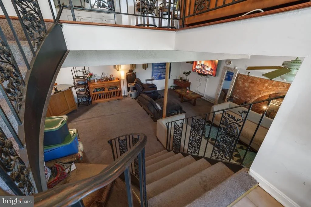 Photo of 8916 TRUBADOR DRIVE