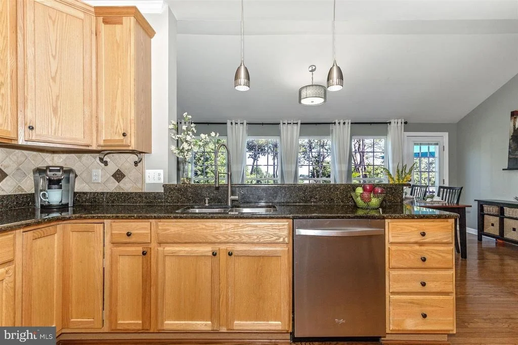 Photo of 610 GLENBROOK DRIVE