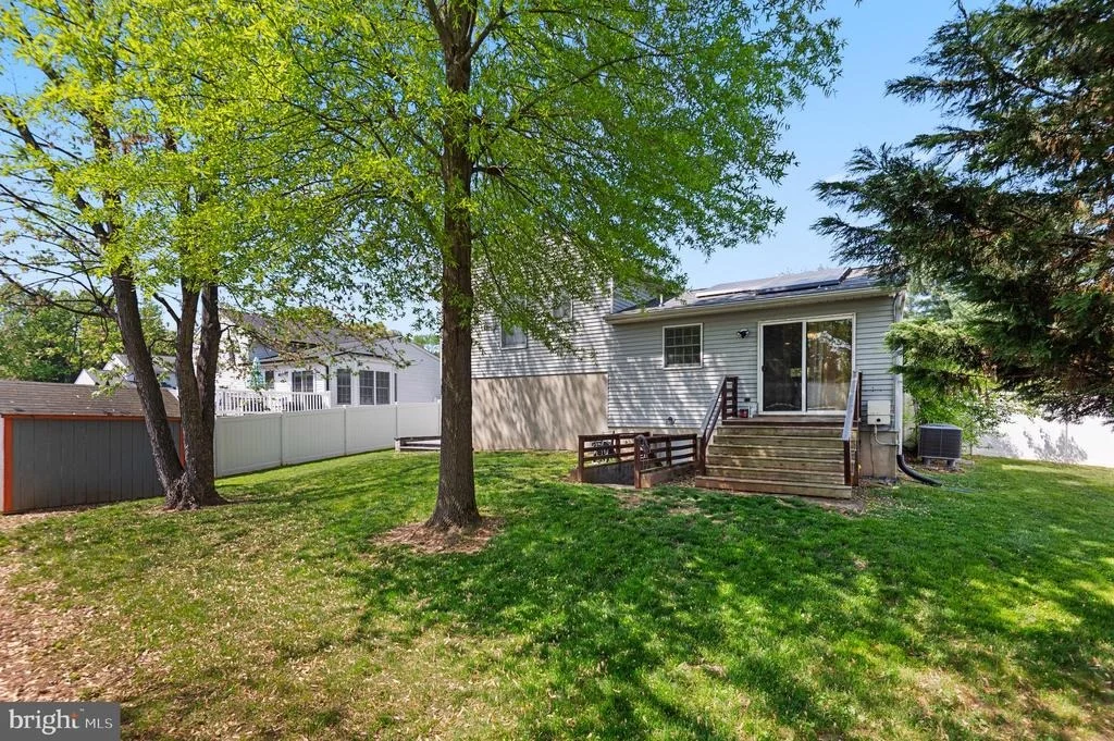Photo of 1315 SOMERSET ROAD