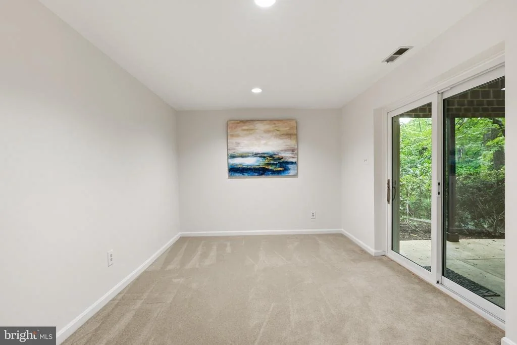 Photo of 10811 MIDSUMMER DRIVE