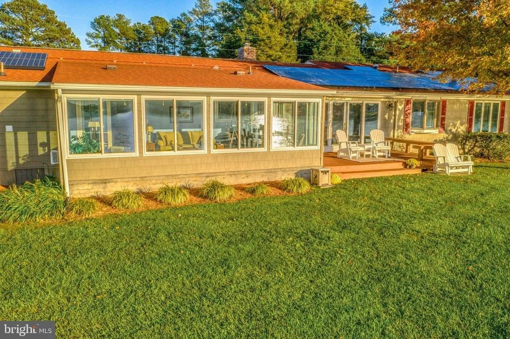 Photo of 16185 BRADBURN LANE