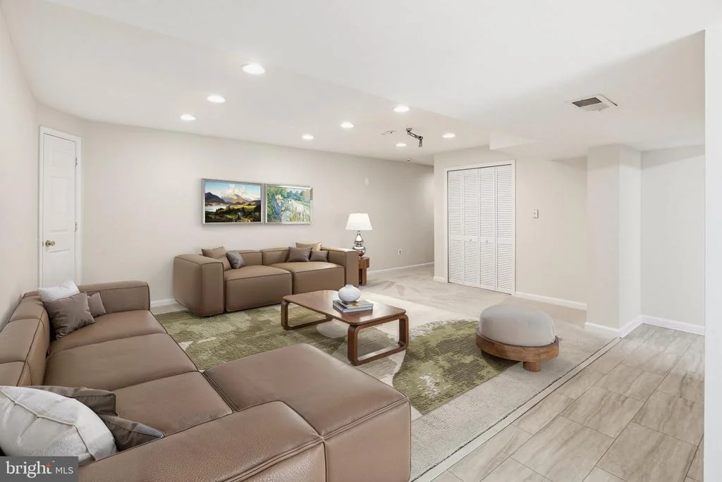 Photo of 8266 SPRING BRANCH COURT