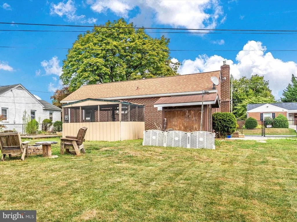 Photo of 929 CHEROKEE TRAIL