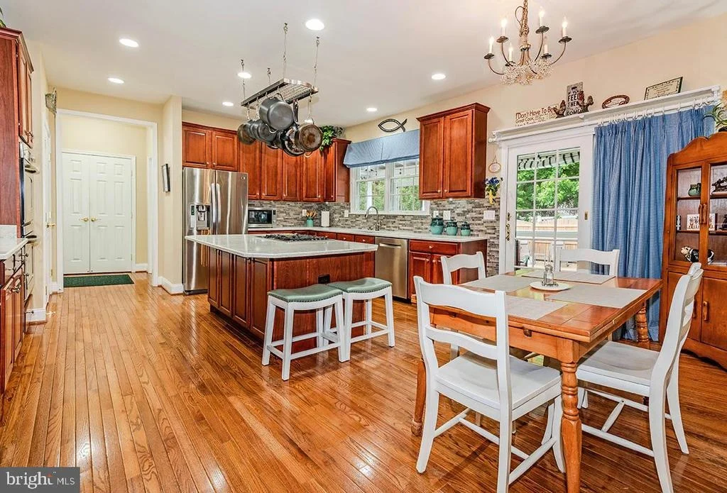 Photo of 1651 TRAWLER LANE