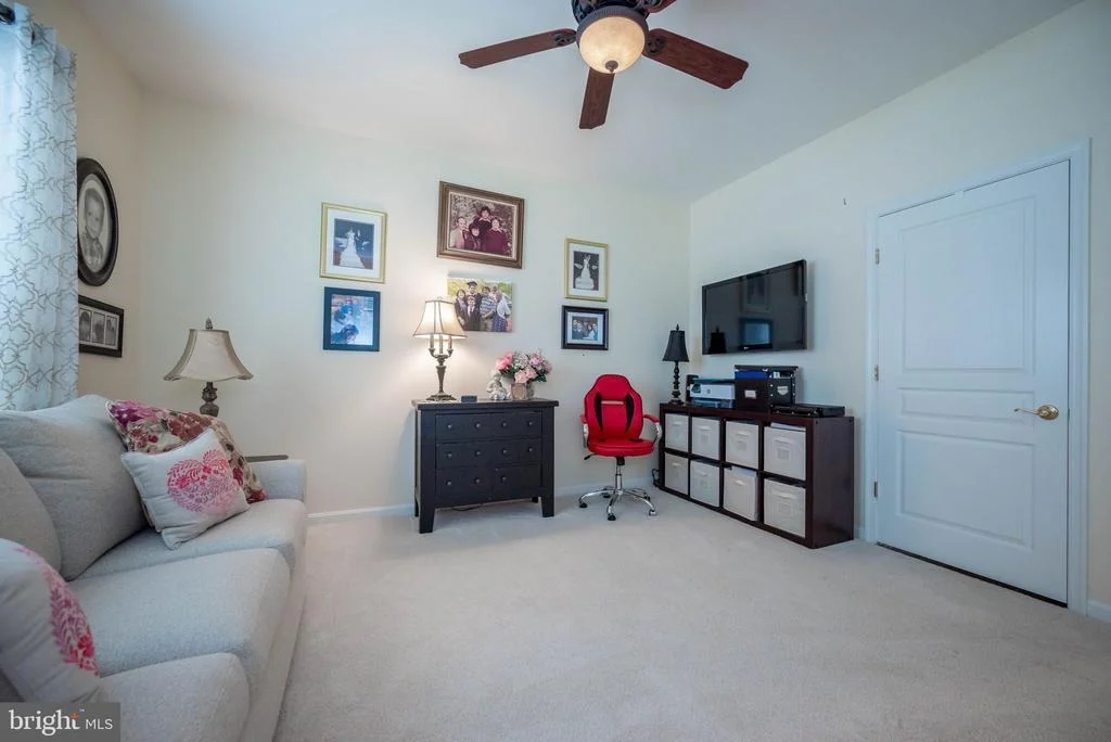 Photo of 10 COMPASS ROSE WAY