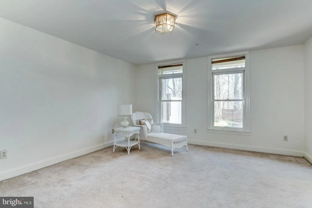 Photo of 11207 POTOMAC CREST DRIVE