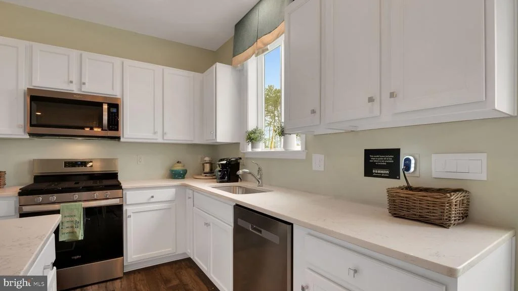 Photo of 4 MINNOW AVENUE