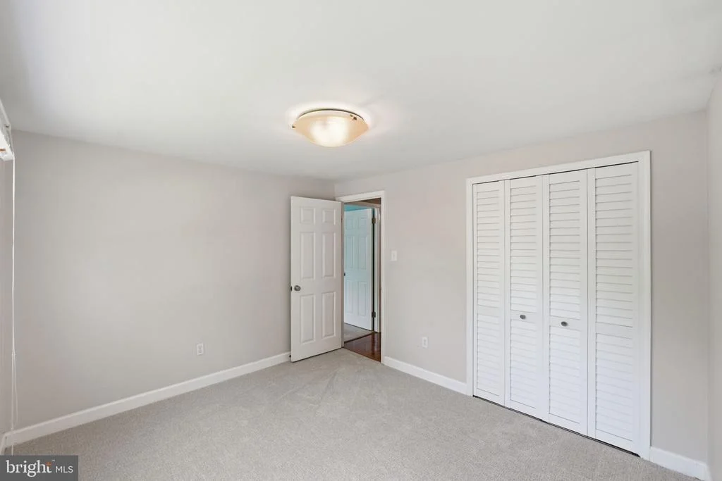 Photo of 14005 BETHPAGE LANE