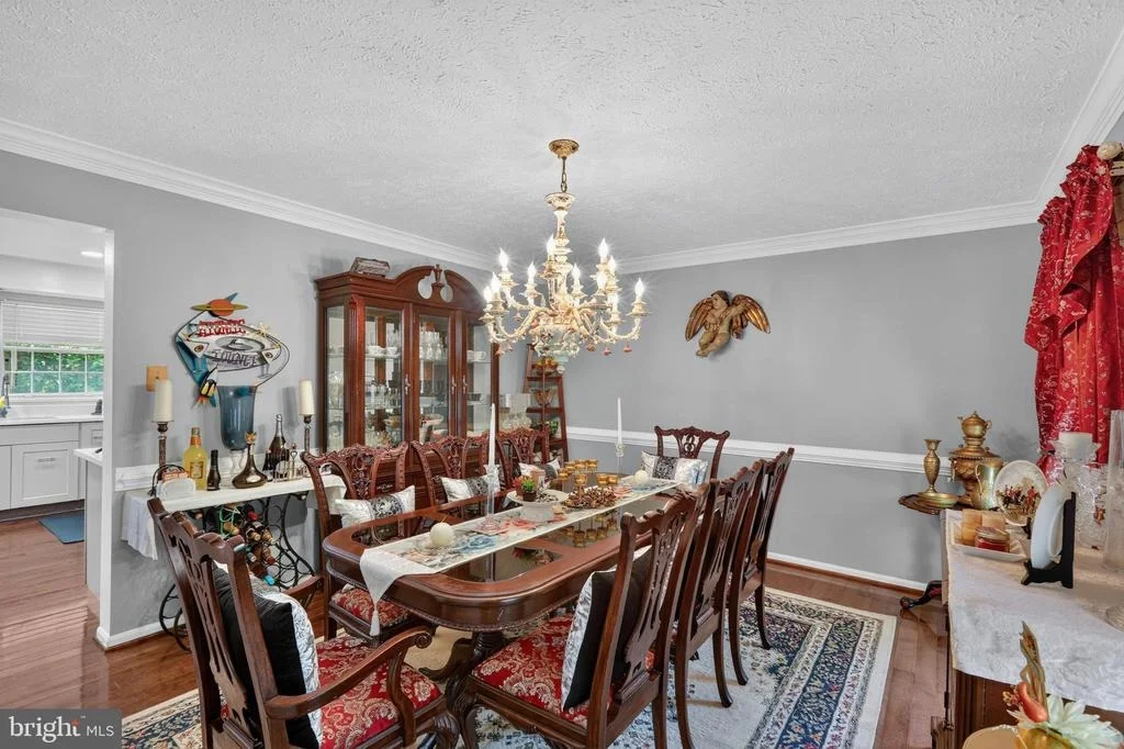 Photo of 19319 PLUMMER DRIVE