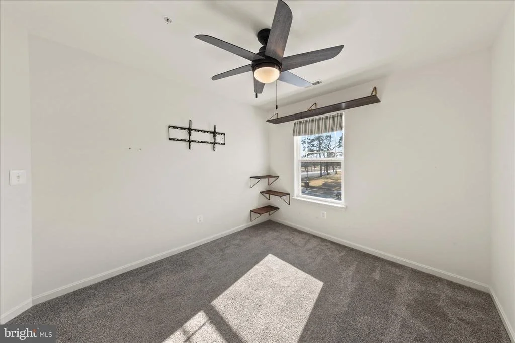 Photo of 5559 TRAFALGAR CIRCLE