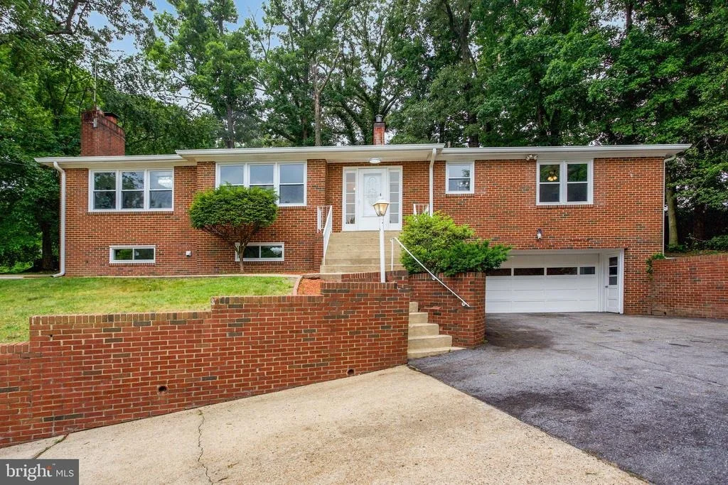 Photo of 3601 BARRY DRIVE