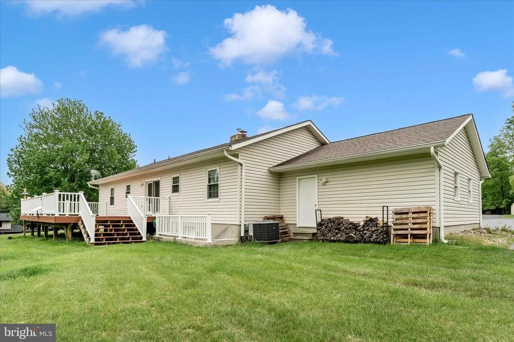 Photo of 7023 RUNKLES ROAD