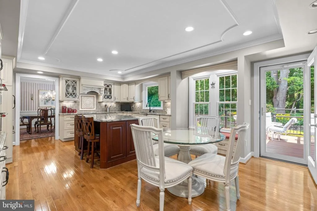 Photo of 17705 GLOBE THEATRE DRIVE