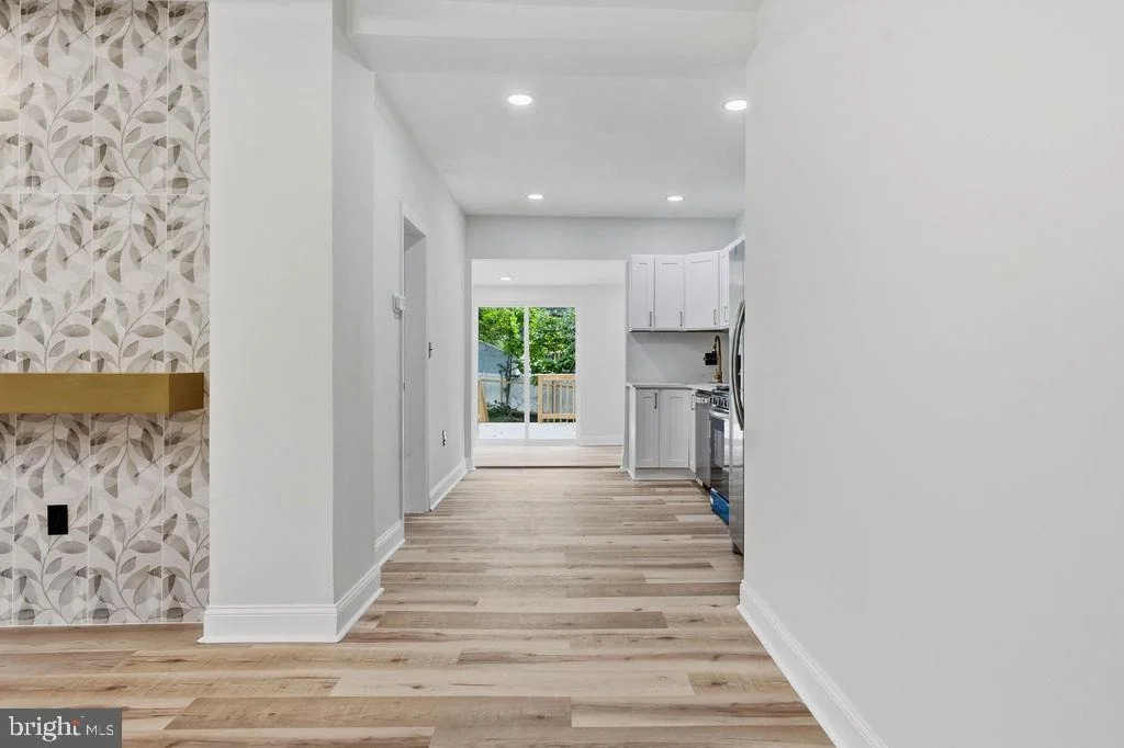 Photo of 5807 DADE STREET