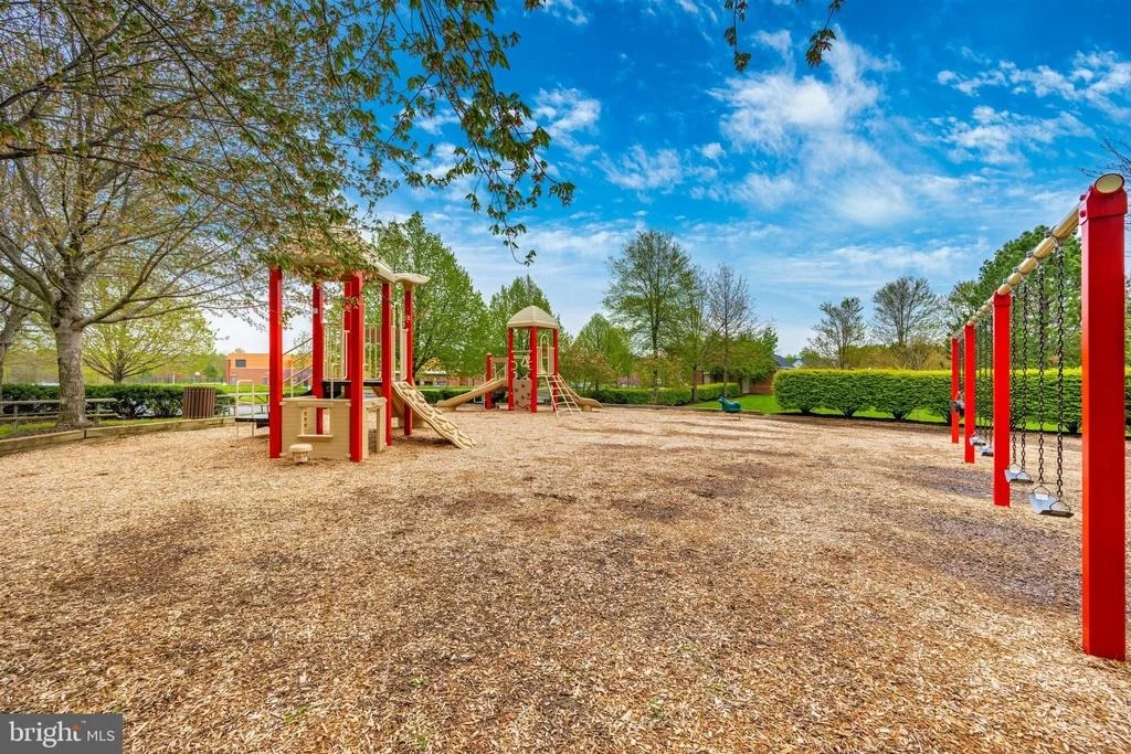 Photo of 21206 EMERALD DRIVE