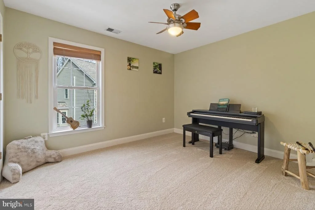 Photo of 5662 WATERLOO ROAD