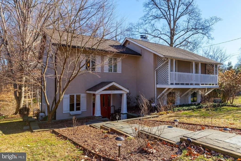 Photo of 2014 WALLACE AVENUE