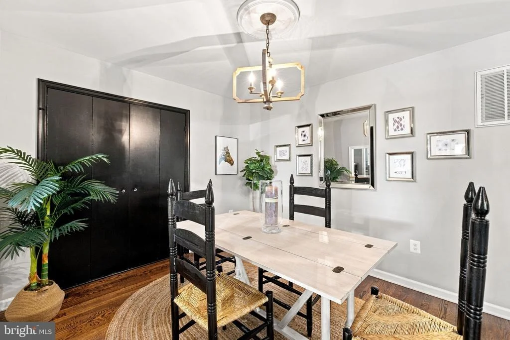Photo of 21088 UNISON ROAD