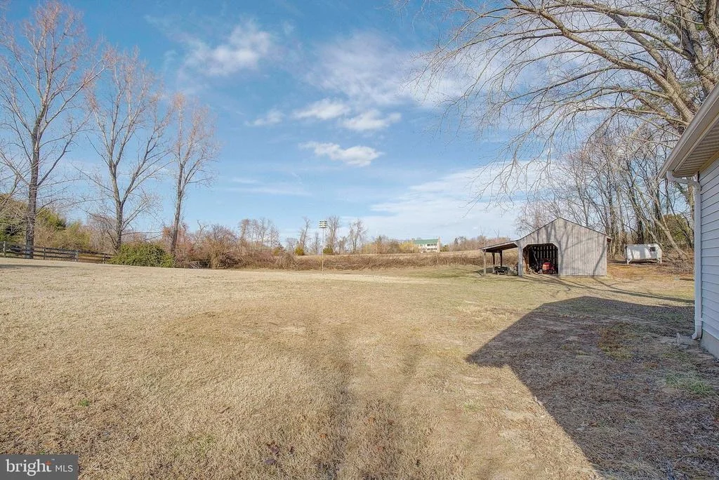 Photo of 9150 MACKALL ROAD