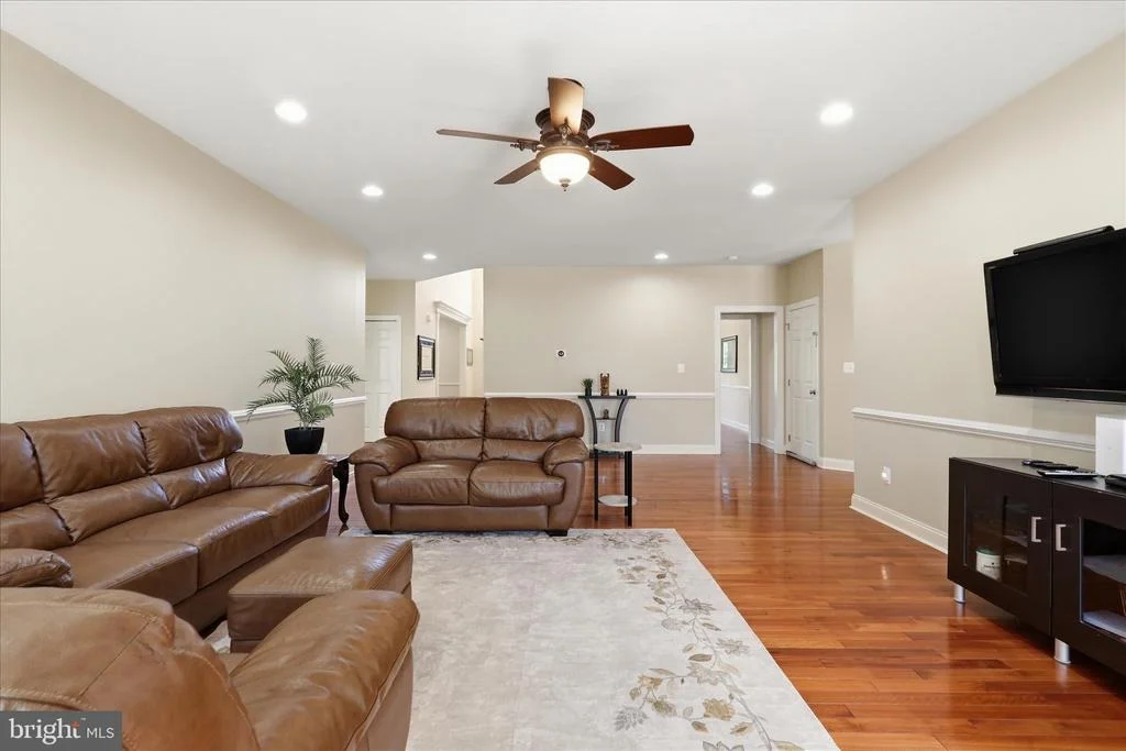Photo of 22796 WATSON HEIGHTS CIRCLE