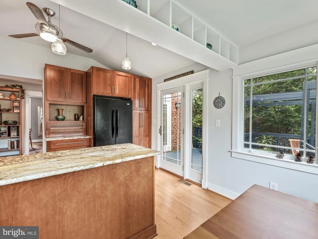 Photo of 10004 SIDNEY ROAD