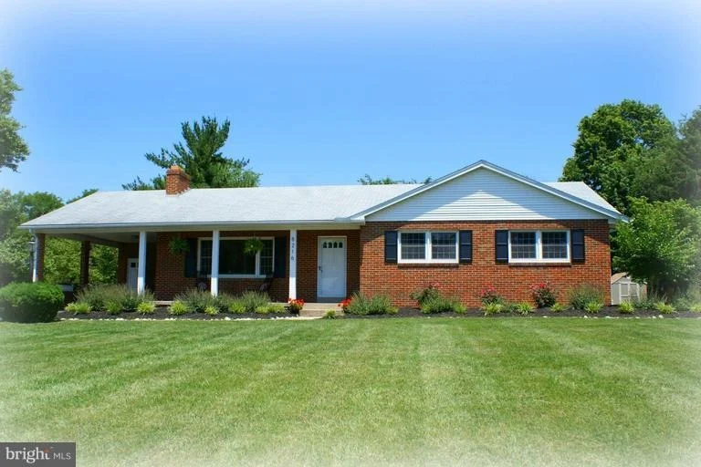 Photo of 8216 GLENDALE DRIVE
