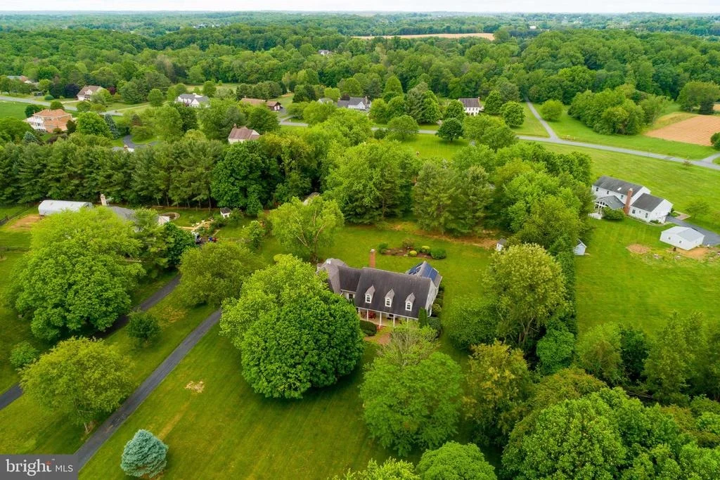 Photo of 6504 GRIFFITH ROAD