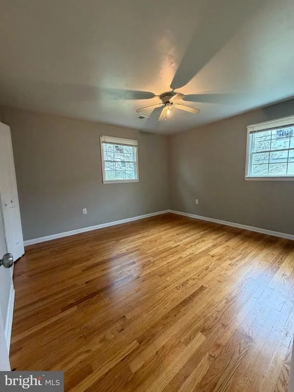 Photo of 3 SPRINGVIEW BOULEVARD