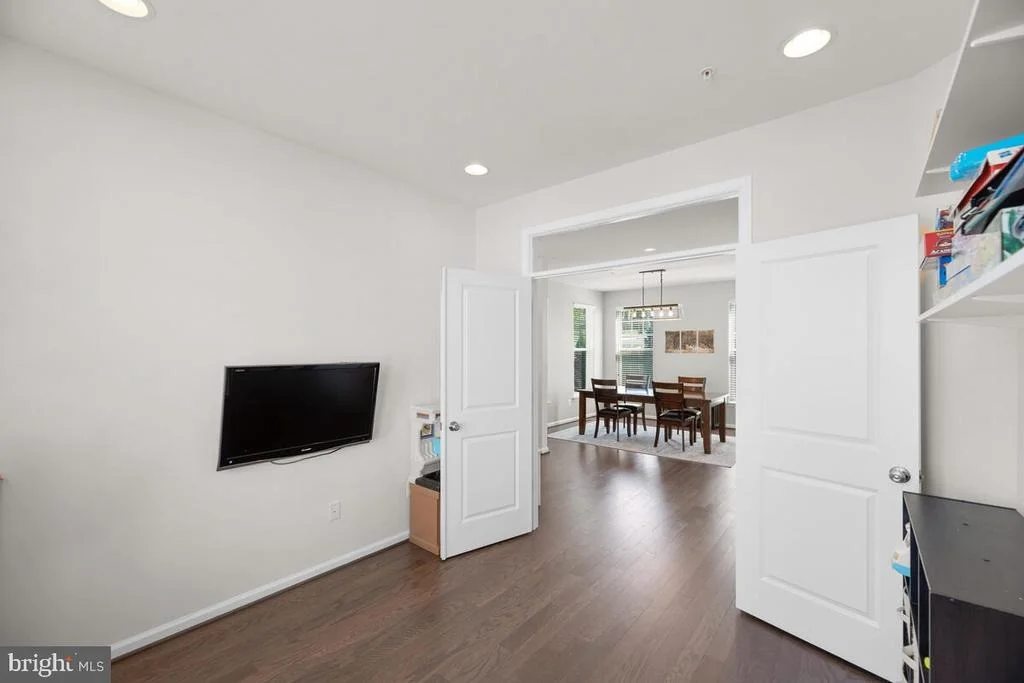 Photo of 8409 PINE BLUFF ROAD