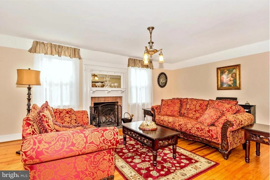 Photo of 3412 LITTLESTOWN PIKE