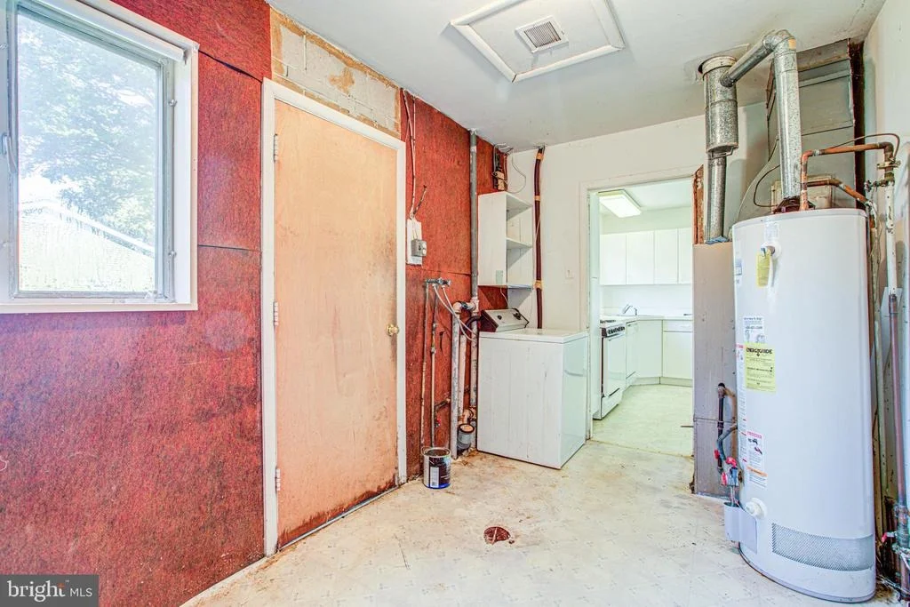 Photo of 7420 AXTON