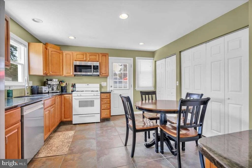 Photo of 15 RADNOR BOULEVARD
