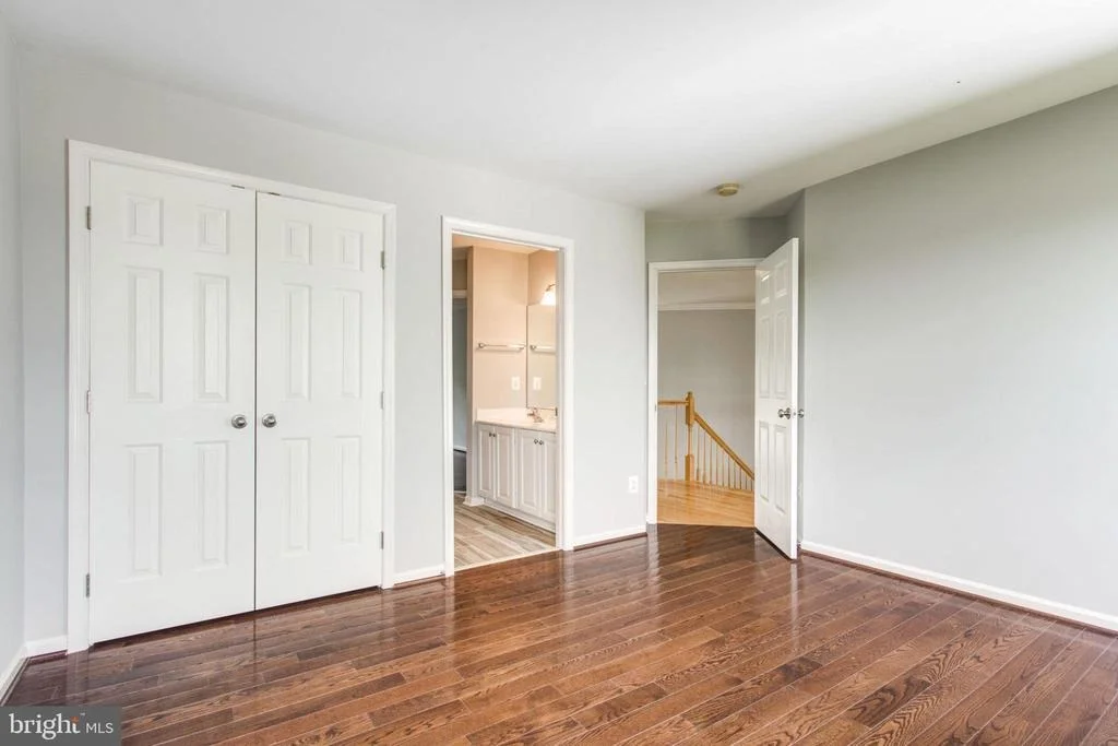 Photo of 6961 TANGLEWOOD DRIVE