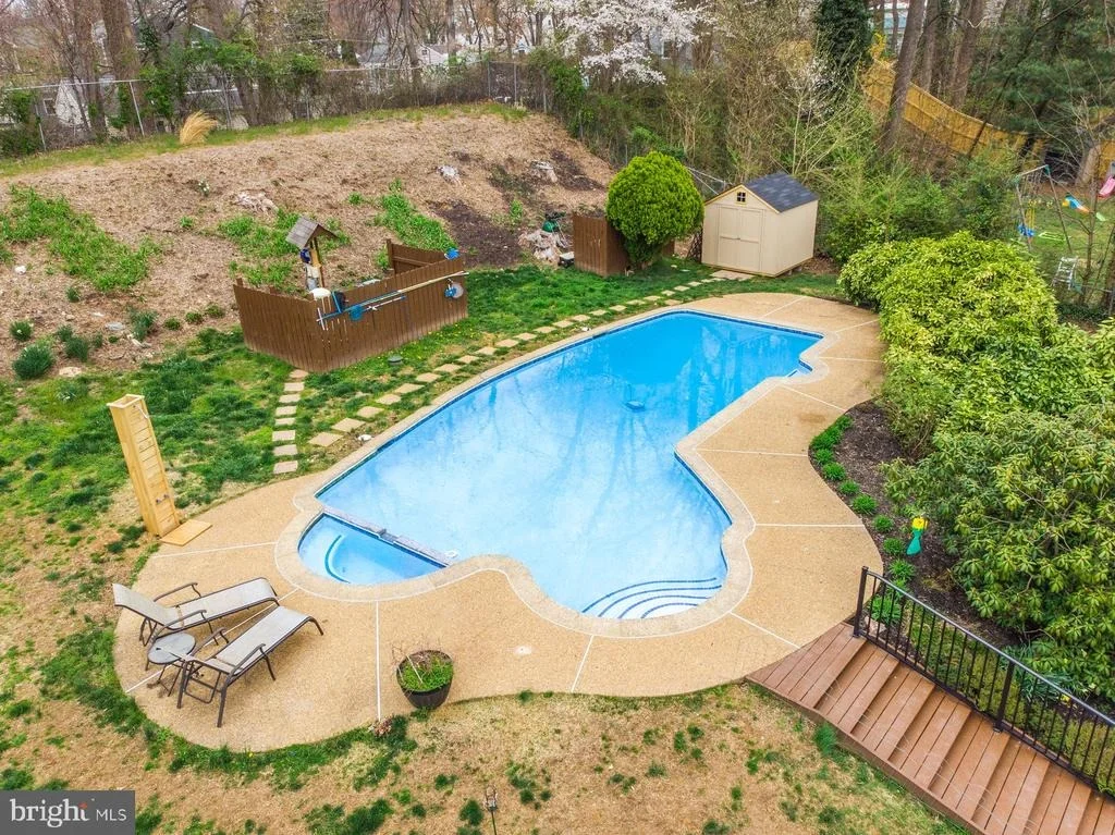 Photo of 10946 BYRD DRIVE