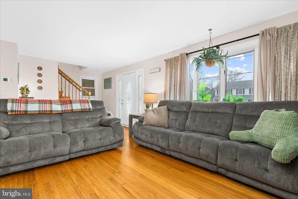 Photo of 7803 LINTHICUM ROAD