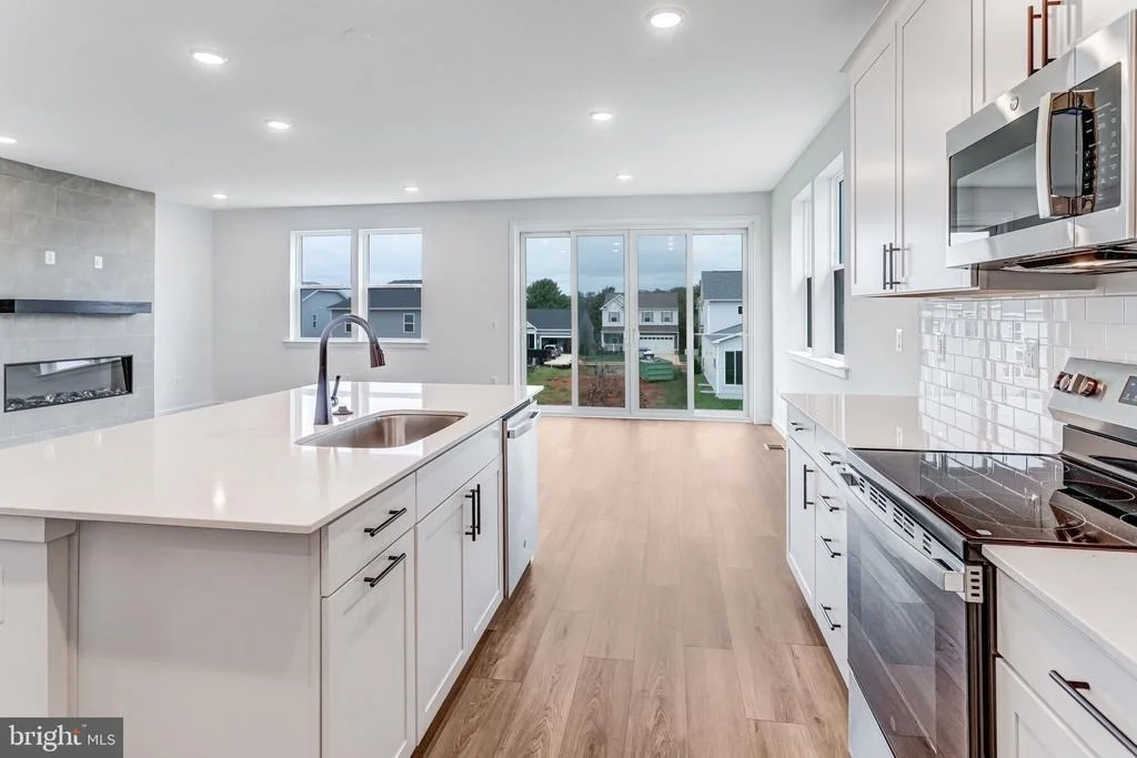 Photo of 624 CLOVER LANE