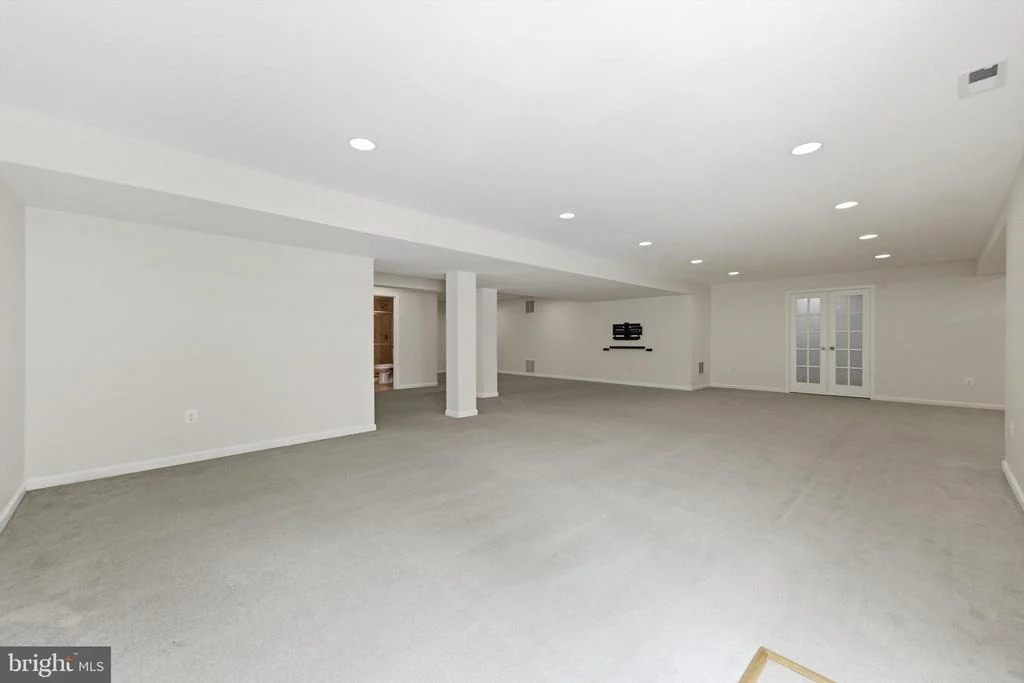 Photo of 411 GLENBROOK DRIVE