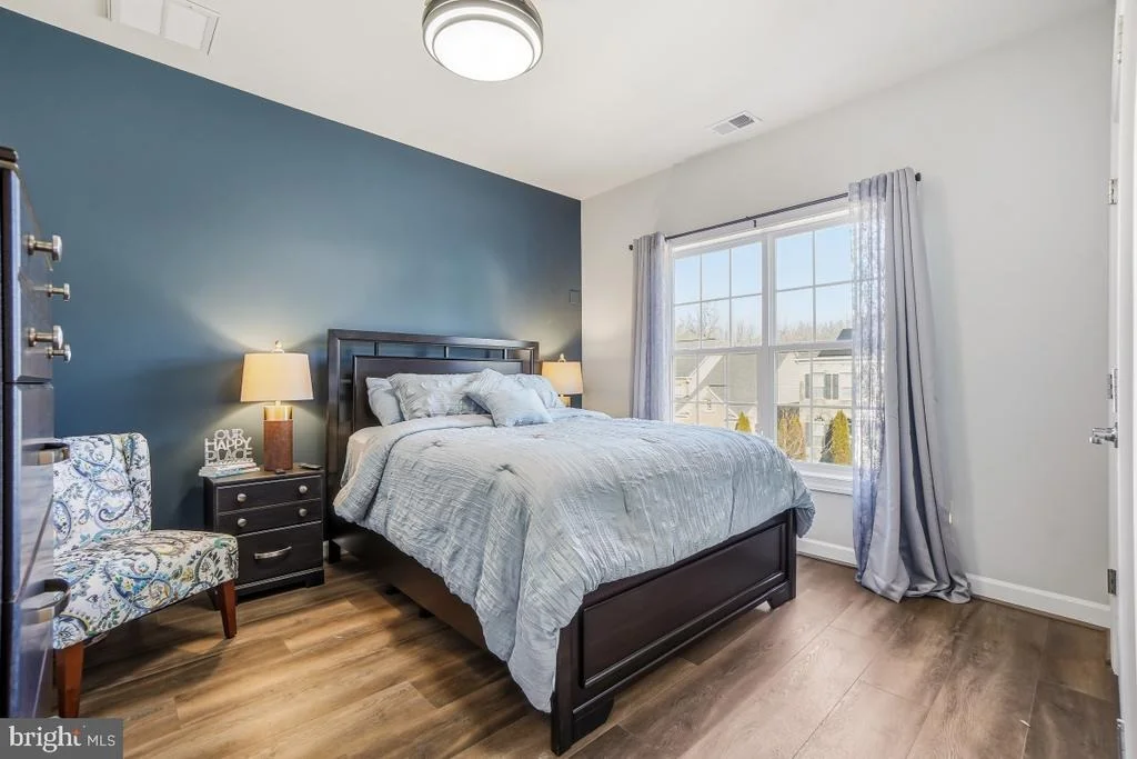 Photo of 15312 SIR EDWARDS DRIVE