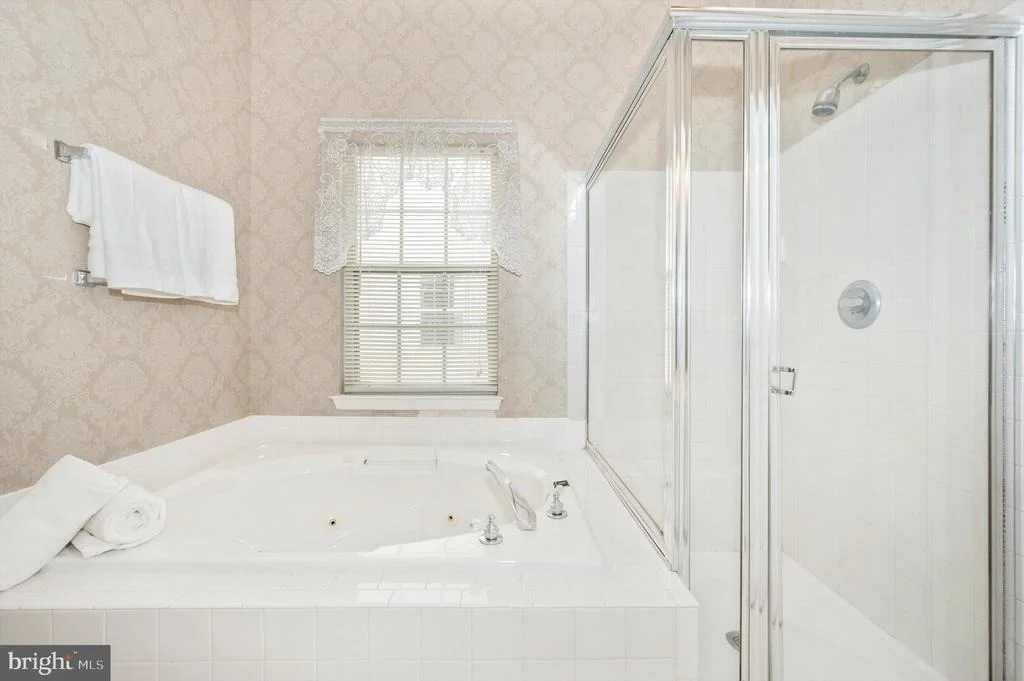 Photo of 826 APACHE COURT